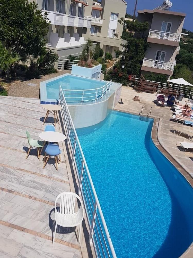 Pelagia Bay Hotel Αγία Πελαγία  Εξωτερικό φωτογραφία